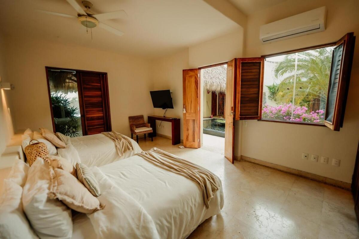 Dream Villa With Private Beach And Catering Zihuatanejo Exterior foto